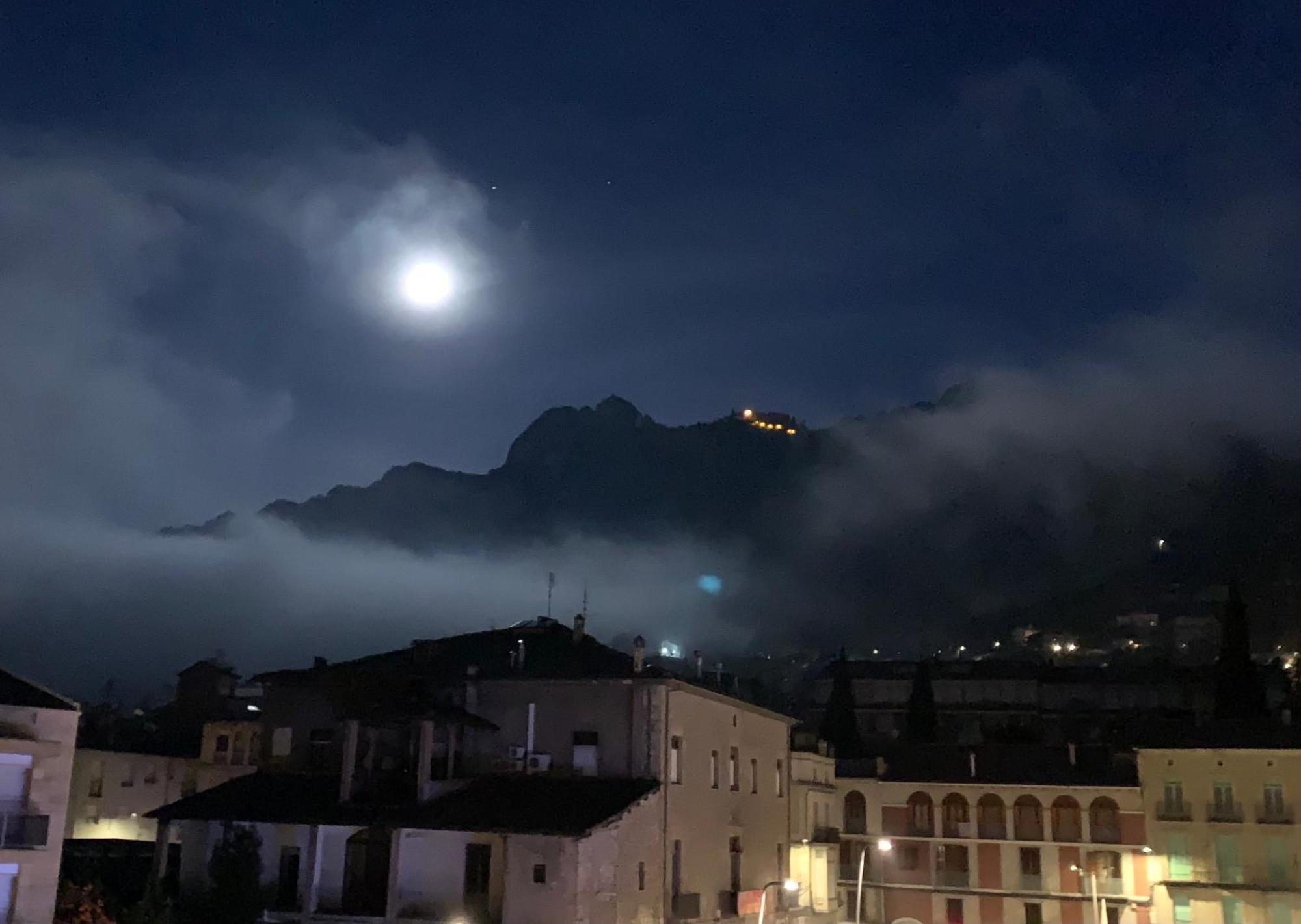 Apartamento El Segon Pis Berga Exterior foto